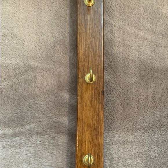 Midcentury Modern Wooden Key Wall Hook - Picture 3 of 6